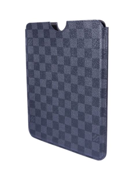 LOUIS VUITTON Damier Graphite Essential iPad Case